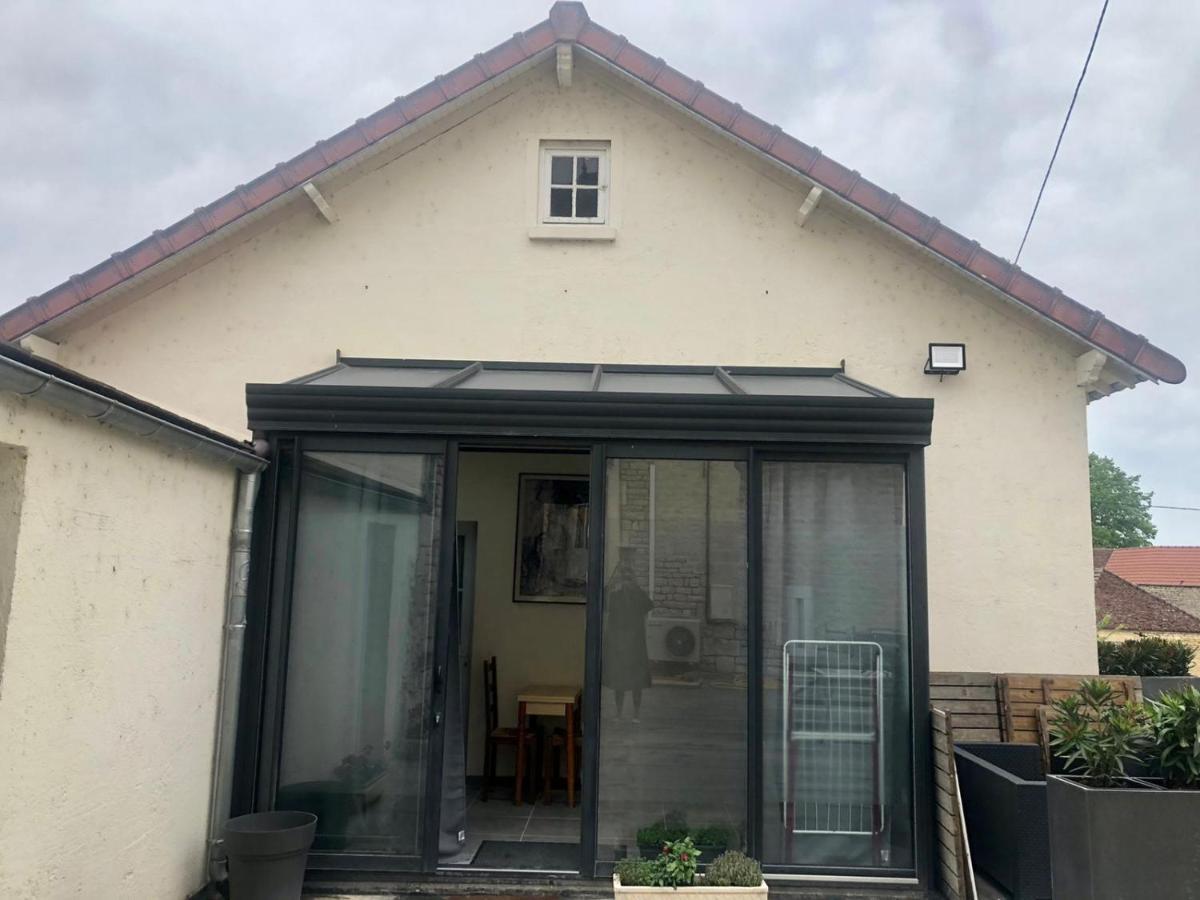 Pacy-sur-Armancon L'Instant Present Bed & Breakfast エクステリア 写真